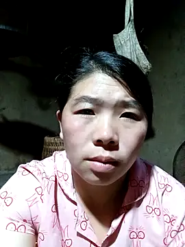 quynhkoolbae online show from October 1, 2025, 11:19 pm