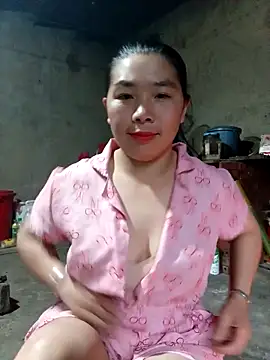 quynhkoolbae online show from September 29, 2025, 12:50 am