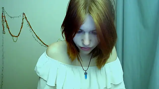 Snapshot of GuessMe___ chatting on February 4, 2026, 11:00 pm GuessMe online show from February 4, 2026, 11:00 pm