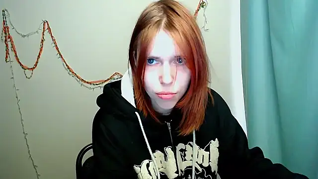 Snapshot of GuessMe___ chatting on February 2, 2026, 9:58 pm GuessMe online show from February 2, 2026, 9:58 pm