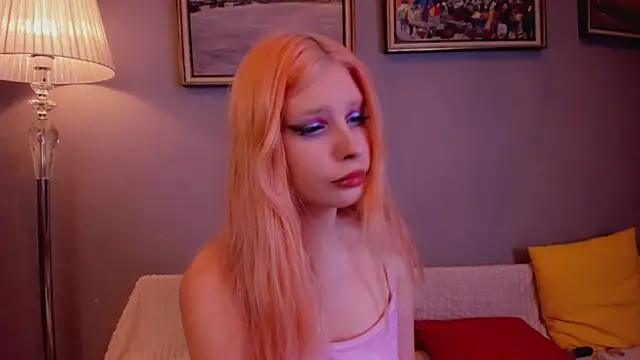 VelvetBlitz online show from October 11, 2025, 10:00 pm