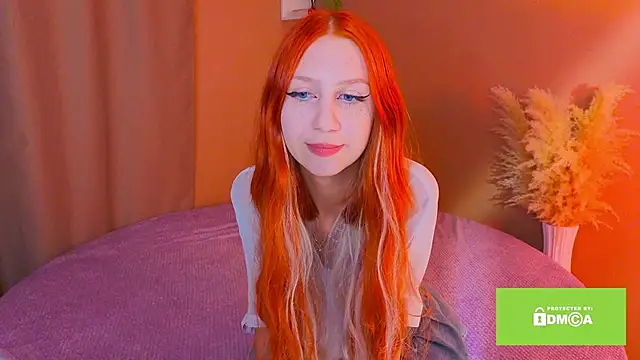 Venelopa online show from September 8, 2025, 3:22 pm