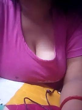 TINASONI online show from November 8, 2025, 11:19 pm