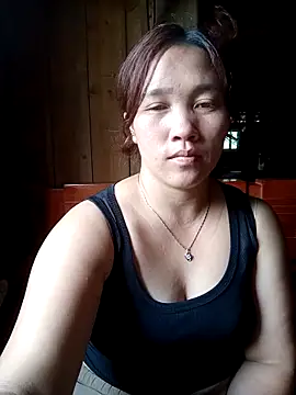 Snapshot of miumiu_00 chatting on September 28, 2025, 6:31 am miumiu 00 online show from September 28, 2025, 6:31 am