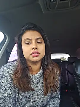 Indian GlowingMiax online show from September 25, 2025, 8:20 am