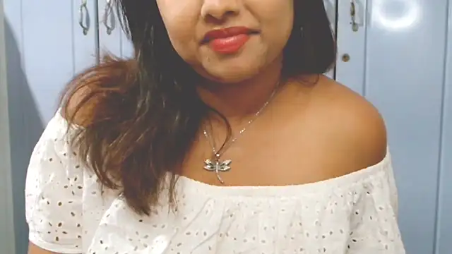 Indian GlowingMiax online show from September 18, 2025, 3:59 pm