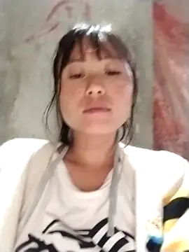 linda bae00 online show from September 26, 2025, 3:19 pm