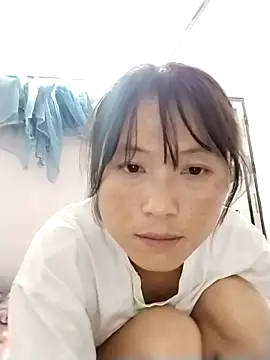 linda bae00 online show from September 10, 2025, 12:37 pm