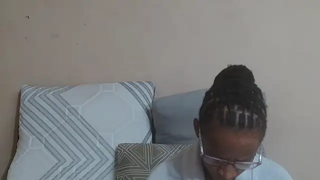 SugarPoppy24xxx online show from September 14, 2025, 5:46 pm