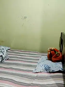 Desi masti69 online show from September 9, 2025, 5:11 pm