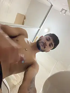 Snapshot of Nas-z09 chatting on January 14, 2026, 5:22 am Nas-z09 online show from January 14, 2026, 5:22 am