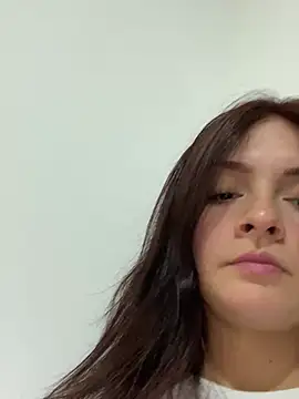 Snapshot of Danielaeliana chatting on June 1, 2026, 2:34 am Danielaeliana online show from June 1, 2026, 2:34 am