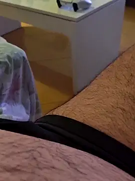 t-dog26 online show from November 6, 2025, 5:11 am