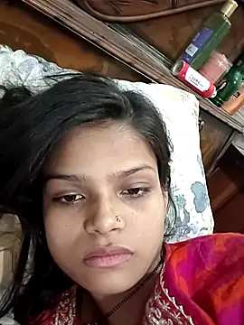 Komal0099 online show from November 19, 2025, 3:56 pm