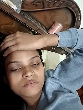 Komal0099 online show from November 14, 2025, 2:59 am