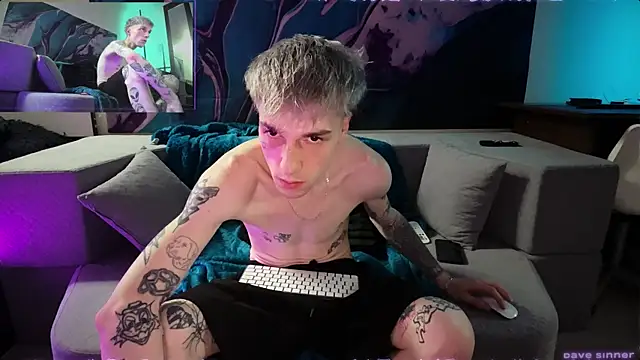 Snapshot of davesinner chatting on June 9, 2026, 8:32 pm davesinner online show from June 9, 2026, 8:32 pm