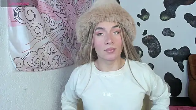 Snapshot of brihanna_cooper chatting on November 6, 2025, 1:37 pm brihanna cooper online show from November 6, 2025, 1:37 pm