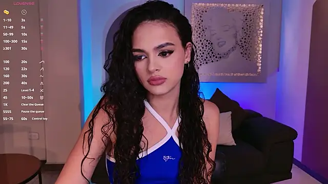 AprilRhodes  online show from November 19, 2025, 11:16 pm