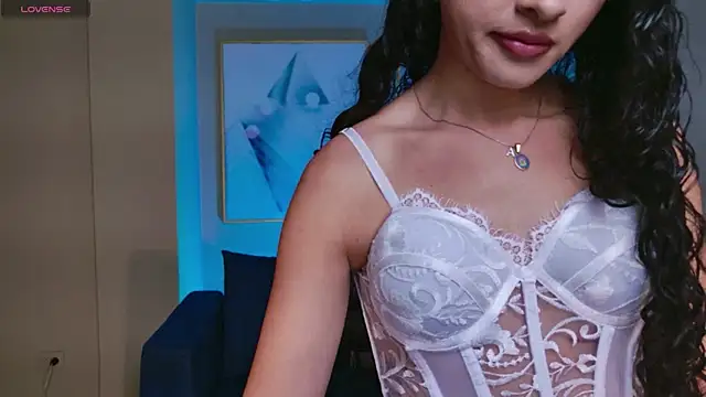 AprilRhodes  online show from November 5, 2025, 3:53 am