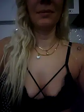 papatya3 online show from November 22, 2025, 9:57 pm