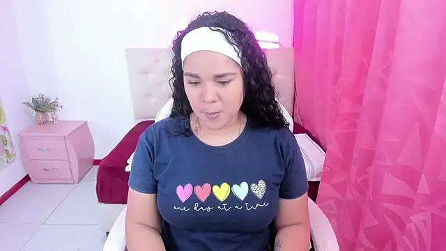 Gema angels online show from September 10, 2025, 7:46 pm
