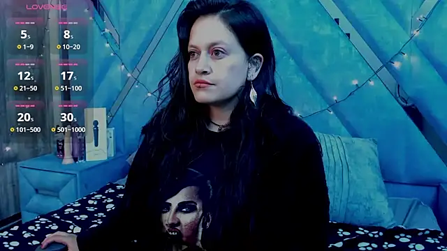 Morana  Hot online show from November 21, 2025, 6:12 am