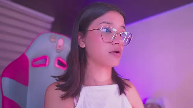 Snapshot of Lana_Dreams_ chatting on February 3, 2026, 1:16 am Lana Dreams online show from February 3, 2026, 1:16 am