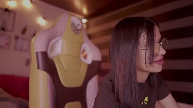 Lana Dreams  online show from October 22, 2025, 11:36 pm