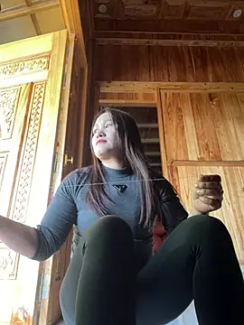 Snapshot of phungtiti chatting on February 26, 2026, 5:29 am phungtiti online show from February 26, 2026, 5:29 am