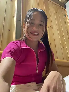 phungtiti online show from September 26, 2025, 2:24 pm