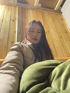 Snapshot of phungtiti chatting on February 6, 2026, 11:45 pm phungtiti online show from February 6, 2026, 11:45 pm