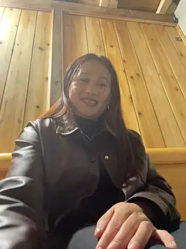 Snapshot of phungtiti chatting on February 20, 2026, 6:26 am phungtiti online show from February 20, 2026, 6:26 am