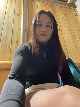 Snapshot of phungtiti chatting on February 19, 2026, 11:34 pm phungtiti online show from February 19, 2026, 11:34 pm