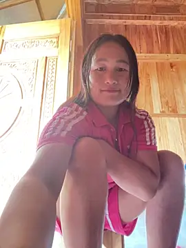 phungtiti online show from March 29, 2026, 2:02 am