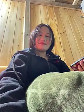 Snapshot of phungtiti chatting on February 1, 2026, 12:36 pm phungtiti online show from February 1, 2026, 12:36 pm