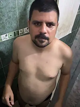Snapshot of Diabloproducciones chatting on June 26, 2026, 11:21 pm Diabloproducciones online show from June 26, 2026, 11:21 pm