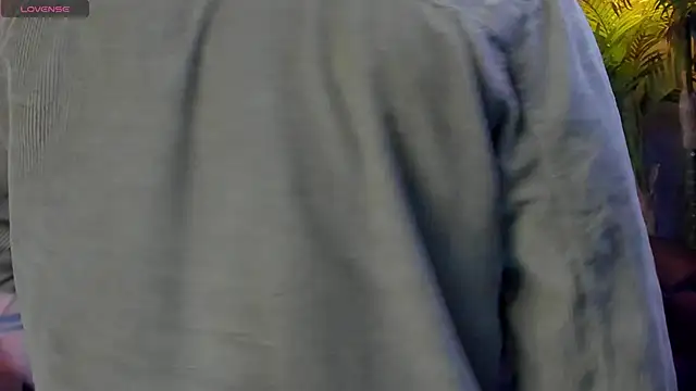 Snapshot of dennis_cox1 chatting on October 31, 2025, 9:17 am dennis cox1 online show from October 31, 2025, 9:17 am