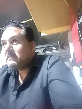 mM0140 online show from May 11, 2026, 9:23 pm
