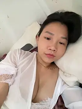 Snapshot of Miumieu chatting on October 10, 2025, 6:03 am Miumieu online show from October 10, 2025, 6:03 am