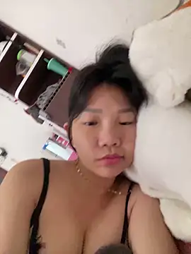 Snapshot of Miumieu chatting on October 29, 2025, 3:05 am Miumieu online show from October 29, 2025, 3:05 am