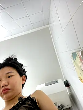 Snapshot of Miumieu chatting on October 13, 2025, 3:08 am Miumieu online show from October 13, 2025, 3:08 am