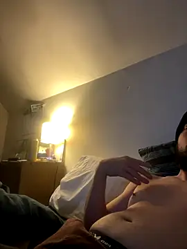 AZOPMOB18999 online show from October 31, 2025, 8:27 pm