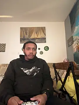 Snapshot of Kingstrokezxx chatting on November 22, 2025, 11:14 pm Kingstrokezxx online show from November 22, 2025, 11:14 pm