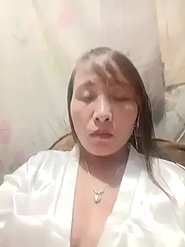 Missa kute20 online show from September 26, 2025, 1:07 pm
