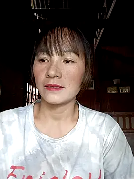 Mini3333 online show from October 17, 2025, 6:50 am