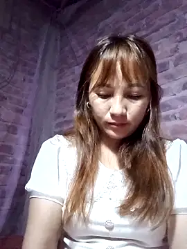 Mini3333 online show from March 27, 2026, 10:11 pm