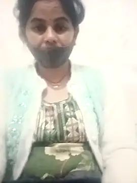 JULEE-740 online show from November 17, 2025, 6:06 am