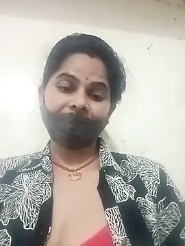 JULEE-740 online show from December 2, 2025, 10:50 am