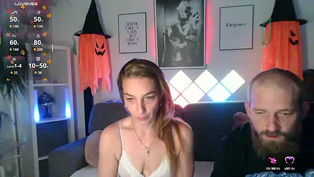 XBellaXundXUweX online show from October 15, 2025, 8:44 am