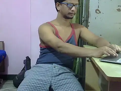 Jeyg6900 online show from January 13, 2026, 8:29 am